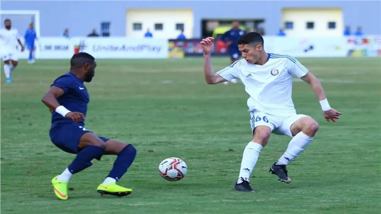 صافرة البداية.. تشكيل إنبي وسموحة في مواجهة قوية ضمن الدوري المصري